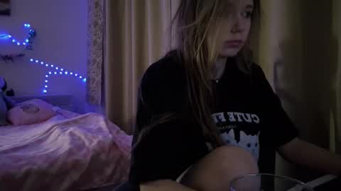 Milena online show from 02.05.26