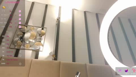 Snapshot of bootytrisha chatting on 01.24.25 Trisha online show from 01.24.25