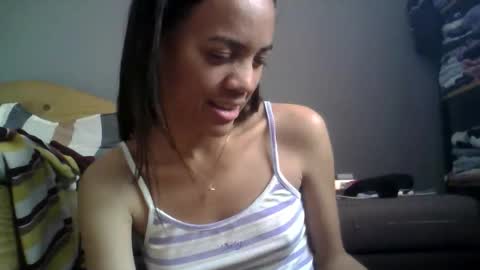 boozyArt online show from 10.10.25