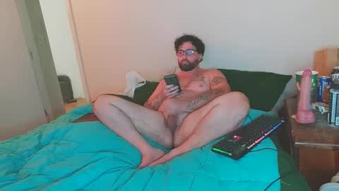 Snapshot of boredandirish21 chatting on 09.22.25 boredandirish21 online show from 09.22.25