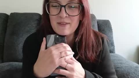 boredbustyhousewife online show from 12.04.25