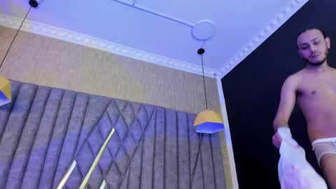 Snapshot of bossdominator1 chatting on 11.12.25 Boss online show from 11.12.25