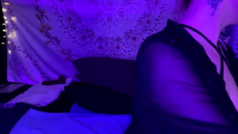 Snapshot of bossmomma chatting on 01.28.25 BossMom online show from 01.28.25