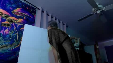 Bottomboo7 online show from 01.04.25