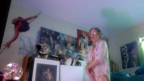 Bottomboo7 online show from 10.11.25