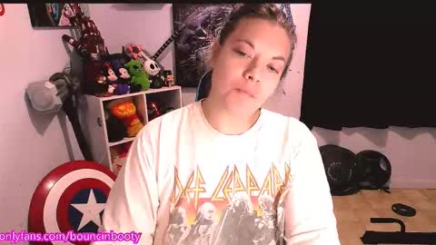 Pumpkin Butt online show from 10.20.25