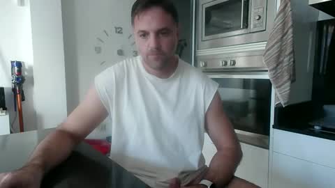 Snapshot of boxing__spf chatting on 11.03.25 boxing__spf online show from 11.03.25