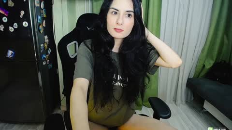 Snapshot of boxinghelen chatting on 01.30.25 Helen online show from 01.30.25