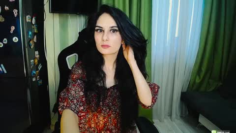 Snapshot of boxinghelen chatting on 02.03.25 Helen online show from 02.03.25