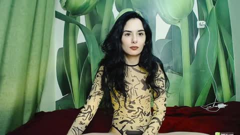 Snapshot of boxinghelen chatting on 02.07.25 Helen online show from 02.07.25