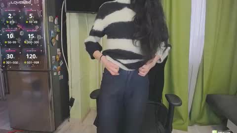 Snapshot of boxinghelen chatting on 02.27.25 Helen online show from 02.27.25