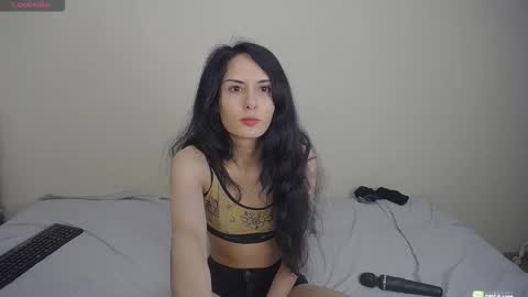 Snapshot of boxinghelen chatting on 09.28.25 Helen online show from 09.28.25