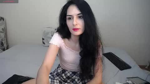 Snapshot of boxinghelen chatting on 10.17.25 Helen online show from 10.17.25