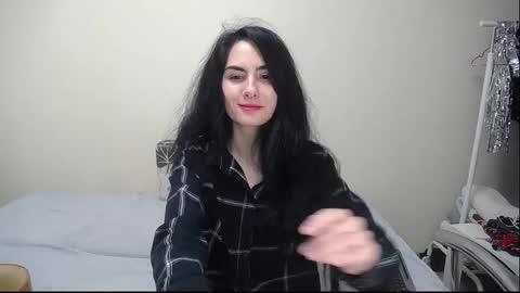 Snapshot of boxinghelen chatting on 12.15.25 Helen online show from 12.15.25