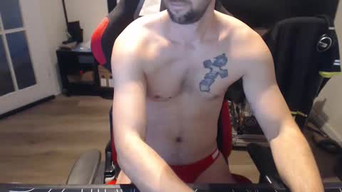 Snapshot of boy_t0y89 chatting on 10.22.25 boy_t0y89 online show from 10.22.25