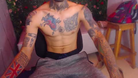 boy_tatto77 online show from 06.02.26