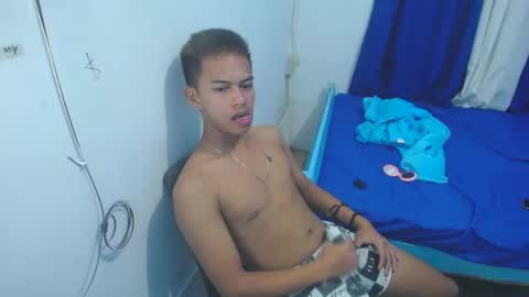 boyax16 online show from 01.02.25