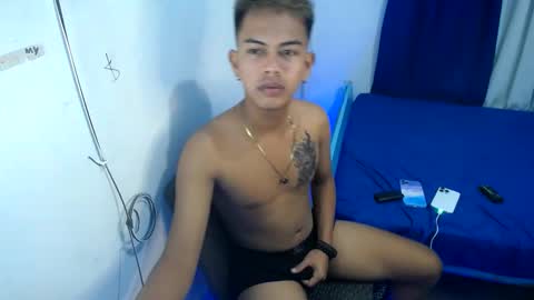 boyax16 online show from 01.08.25