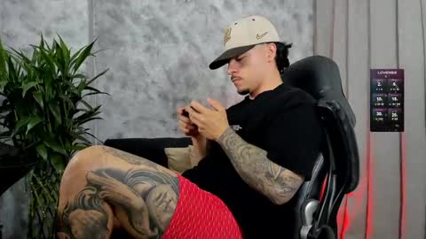 boyc02_ online show from 12.20.25