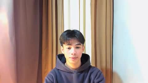 Snapshot of boynextdoor4ux chatting on 04.22.26 HI IM JAMES DONT FORGET GIVE ME THUMBS UP AND JOIN TO MY FANCLUB online show from 04.22.26