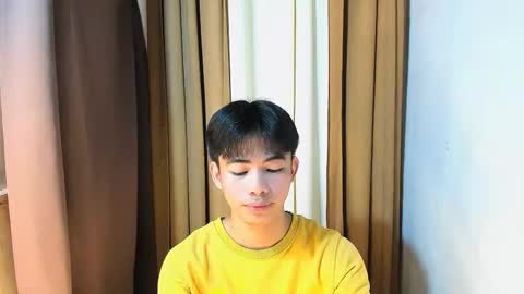 Snapshot of boynextdoor4ux chatting on 04.26.26 HI IM JAMES DONT FORGET GIVE ME THUMBS UP AND JOIN TO MY FANCLUB online show from 04.26.26