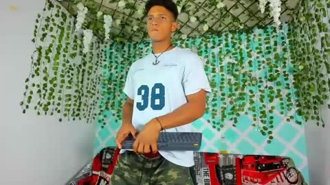 boys4hot_777 online show from 03.11.25