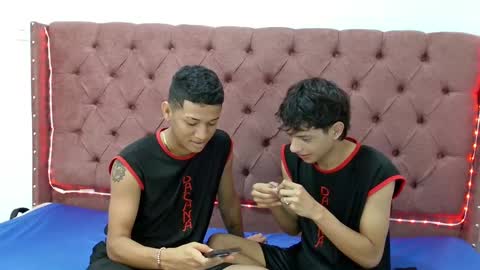 ALEX - TAYLER  -MIKE online show from 01.17.25