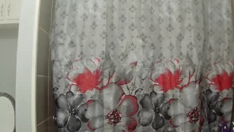 Snapshot of boytoy9876532611 chatting on 09.29.25 boytoy9876532611 online show from 09.29.25