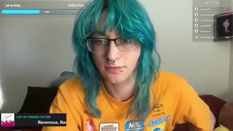 Snapshot of boywithbug chatting on 01.08.26 boywithbug online show from 01.08.26