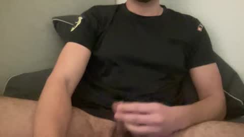 Snapshot of boyyo04 chatting on 12.18.25 boyyo04 online show from 12.18.25