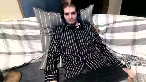 bponie1 online show from 02.15.26