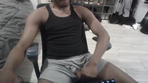 Snapshot of bquen400 chatting on 09.27.25 bquen400 online show from 09.27.25