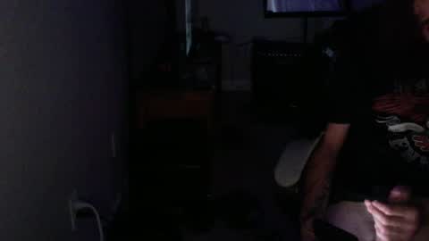 Snapshot of brad1989musiclife chatting on 10.04.25 GuitarBrad1989 online show from 10.04.25