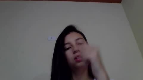 Snapshot of brad_and_emma293215 chatting on 10.07.25 brad_and_emma293215 online show from 10.07.25