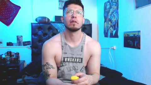 brad hot boy online show from 12.05.24