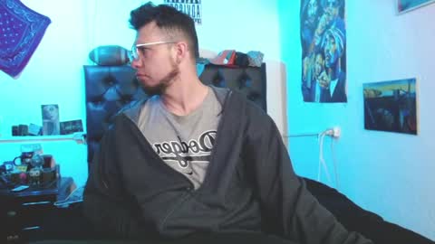 brad hot boy online show from 05.20.26