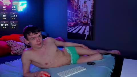 Snapshot of brad_myles chatting on 11.13.25 Brad online show from 11.13.25