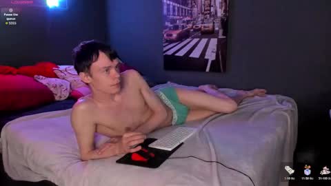 Snapshot of brad_myles chatting on 11.14.25 Brad online show from 11.14.25