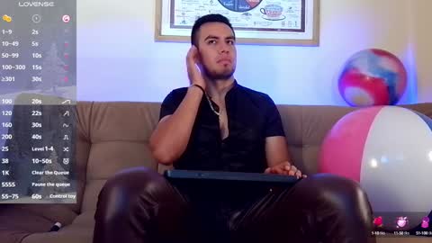 Bradley Colton Independ Model online show from 01.13.25