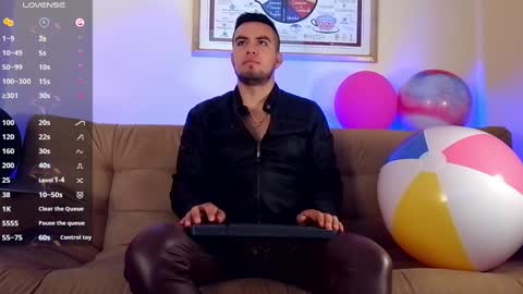 Bradley Colton Independ Model online show from 01.28.25