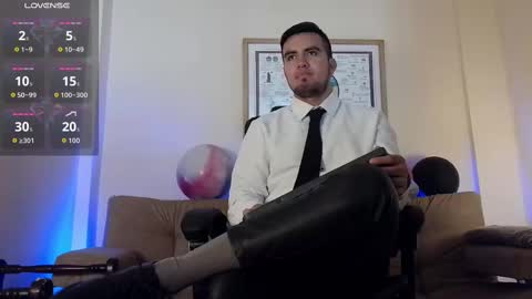 Snapshot of bradleycolton chatting on 10.06.25 Bradley Colton Independ Model online show from 10.06.25