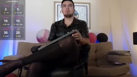 Snapshot of bradleycolton chatting on 10.08.25 Bradley Colton Independ Model online show from 10.08.25