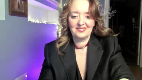 I see you X-twitter its braingirl online show from 02.01.26