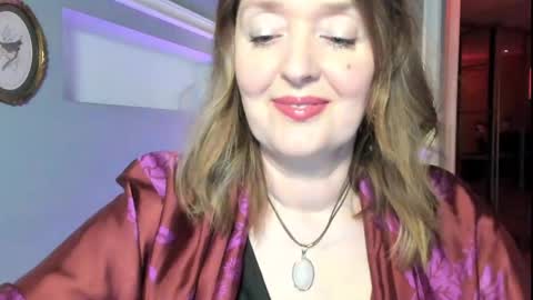 I see you X-twitter its braingirl online show from 04.26.26