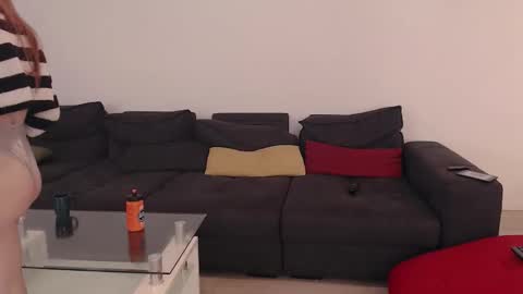 Nick and Molly online show from 11.04.25