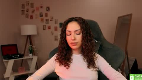 Snapshot of branchwithflowers chatting on 10.31.25 Lilly online show from 10.31.25