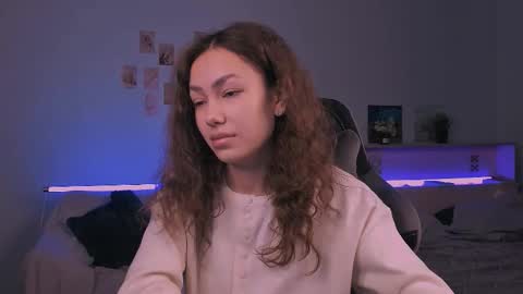 Snapshot of branchwithflowers chatting on 11.30.25 Lilly online show from 11.30.25