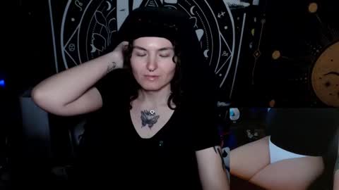 Snapshot of brandiwrld999 chatting on 09.30.25 BrandiWRLD999 online show from 09.30.25