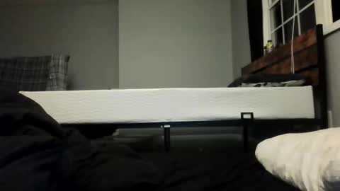 brandon255225 online show from 04.19.26