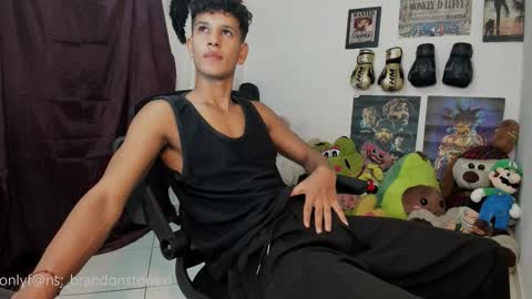 Snapshot of brandonstonexl chatting on 02.11.26 Brandon Stone online show from 02.11.26